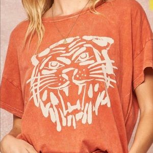 Oversized Tiger Tee Shirt- Good condition